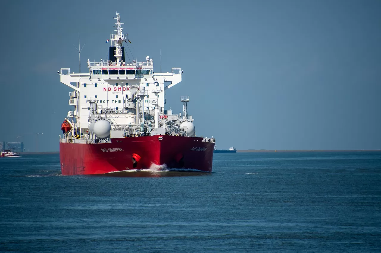 Unveiling Weekend Customs Clearance: The Overlooked Trade Link