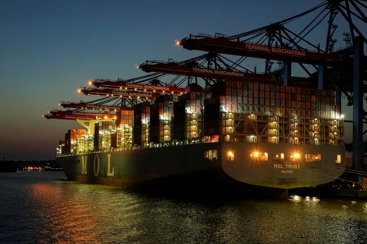 From 0 to 1: A guide for foreign trade novices on choosing an agency company