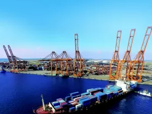 Zhenjiang Third-Party Entrepôt Trade: A Hidden Business Goldmine?