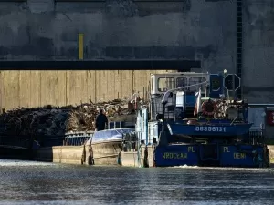 How Deep is the Water for Pig Iron Exports?