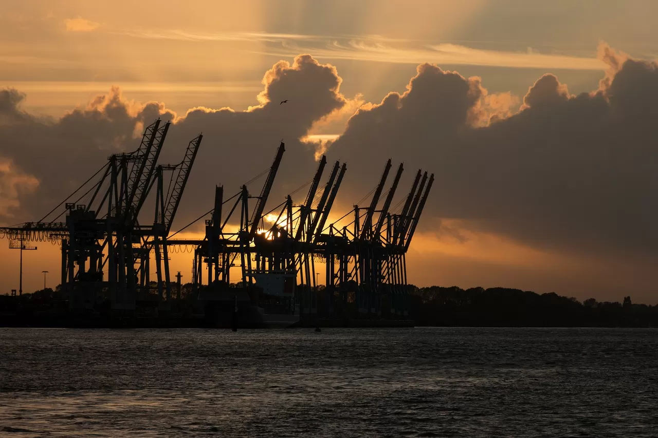  Things you must know about nearby enterprises obtaining general import and export rights 