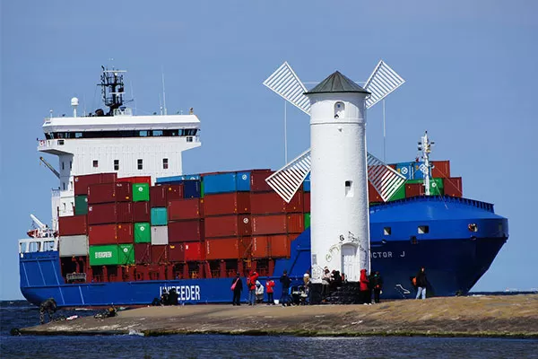  From Customs Declaration to Receiving Payment: The Fantastic Journey of a Foreign Trade Novice