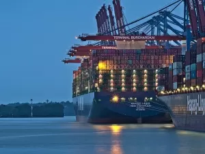 Is the profit margin of steel shelving re-exporting in Dongguan more than 200%? Unveiling the hidden track in Dongguan