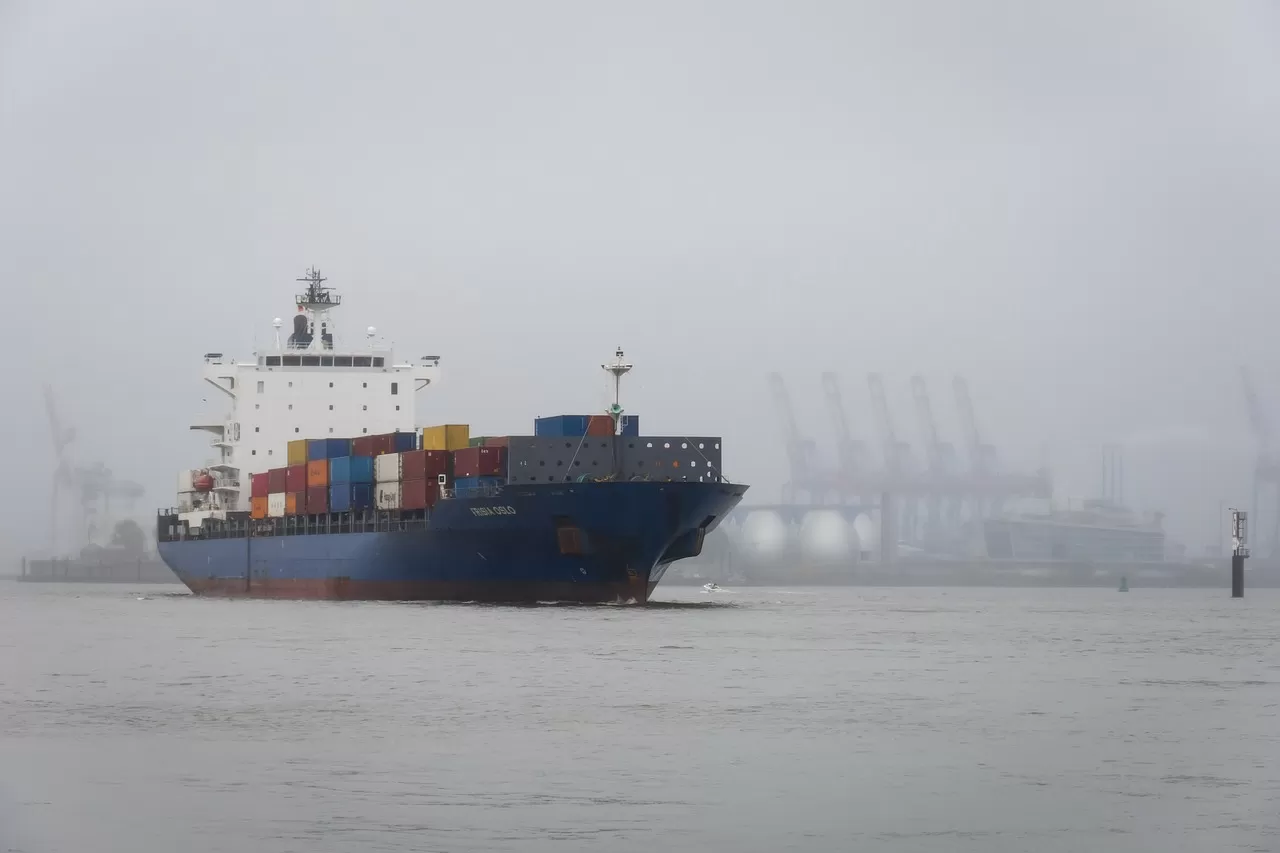 The wonderful journey of enterprises to start global trade by handling the import and export right